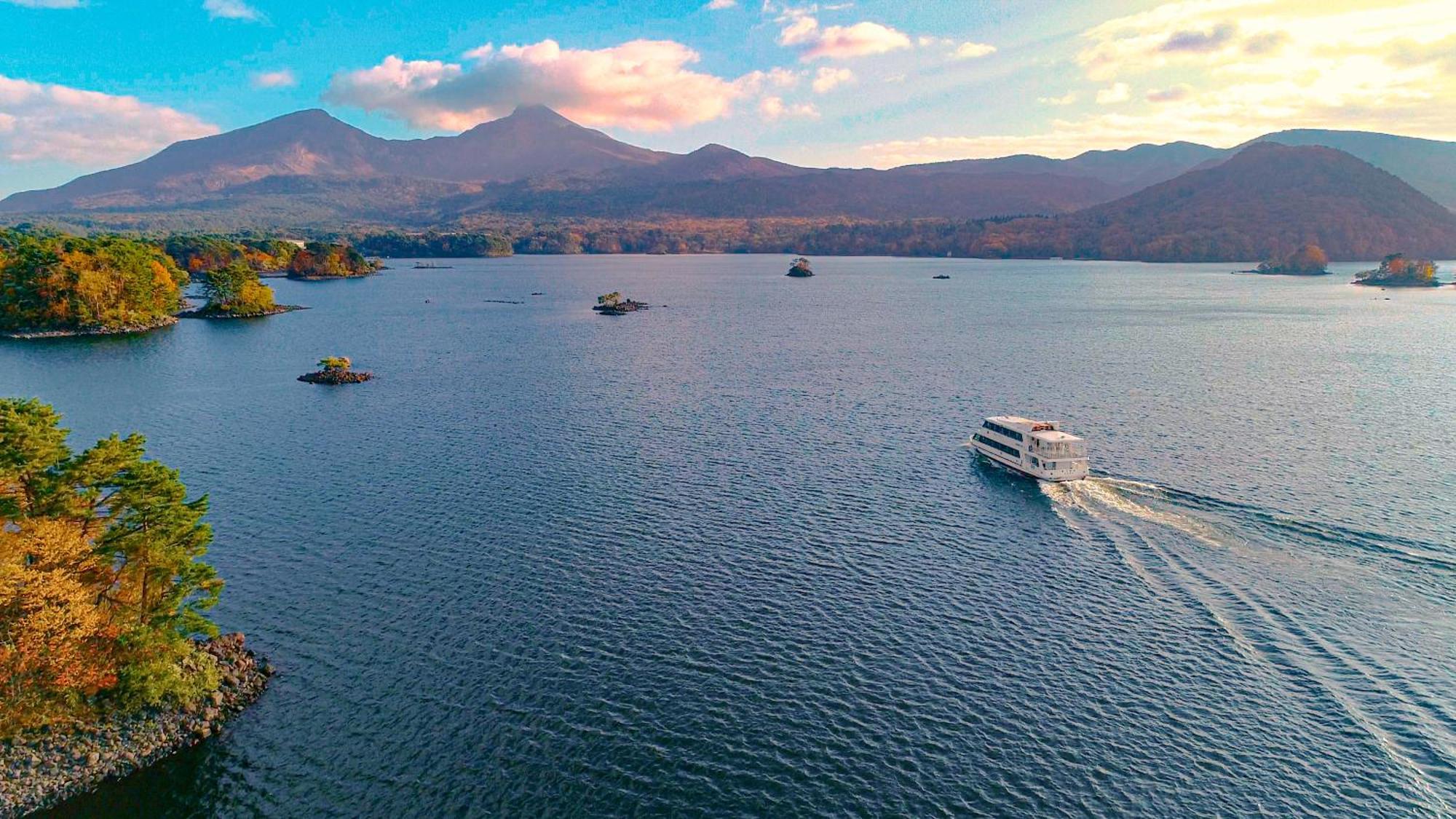 Urabandai Lake Resort Goshiki No Mori Kitashiobara Екстериор снимка