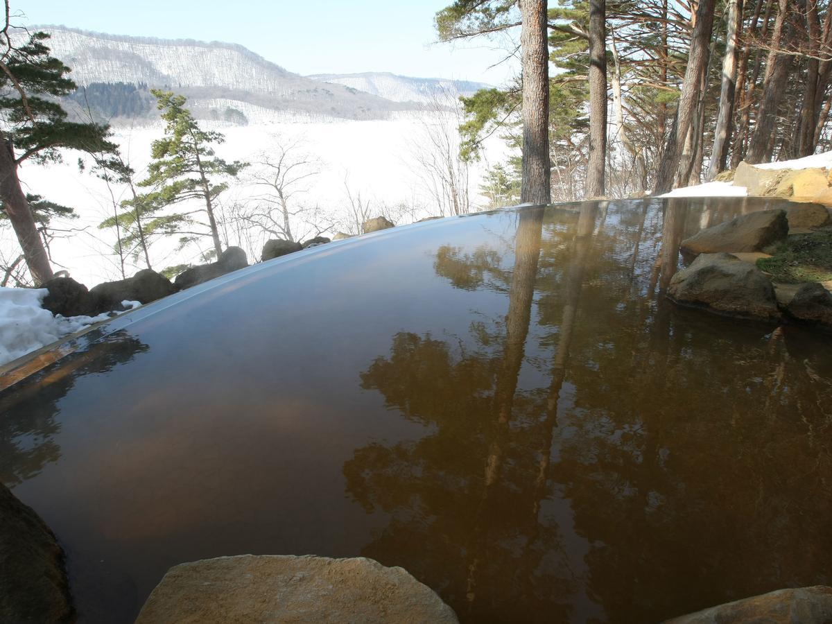 Urabandai Lake Resort Goshiki No Mori Kitashiobara Екстериор снимка