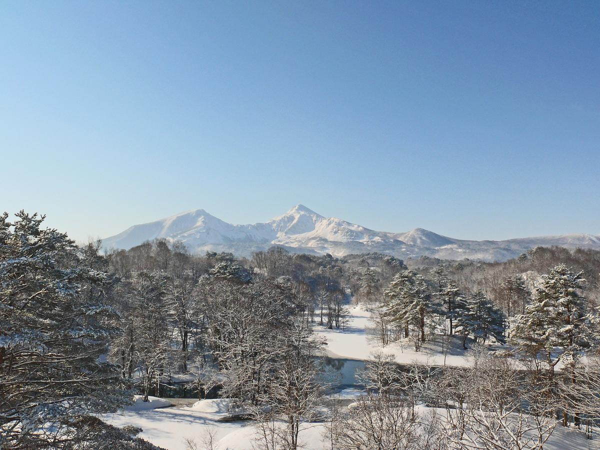 Urabandai Lake Resort Goshiki No Mori Kitashiobara Екстериор снимка